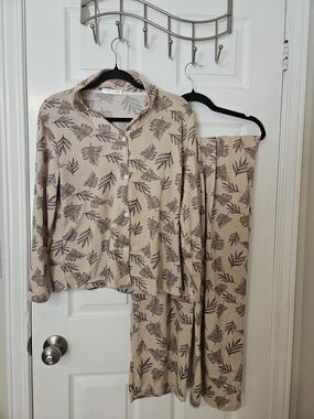 2/$12 Womens Leaf-Print Pajama Set